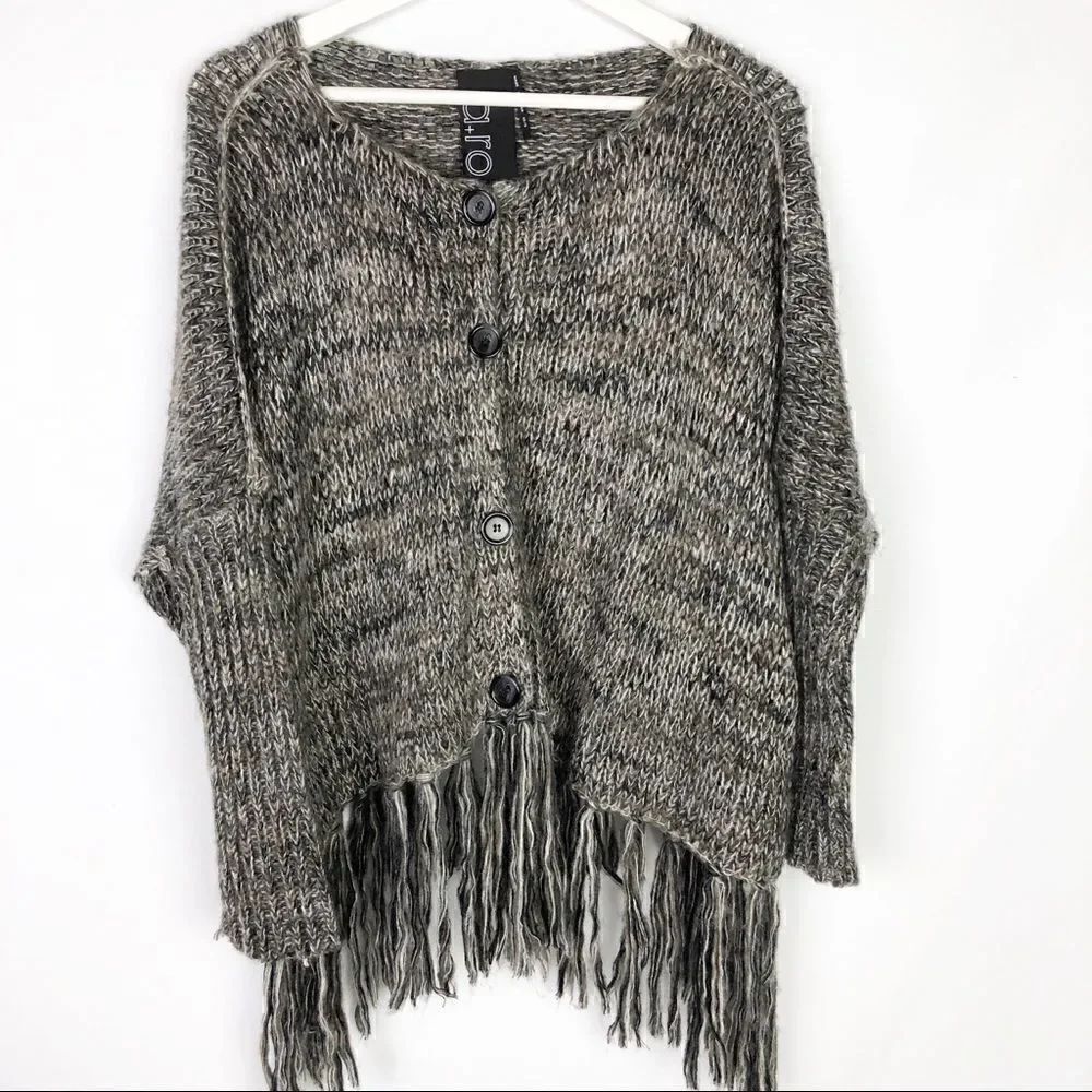 aro chunky knit fringe sweater